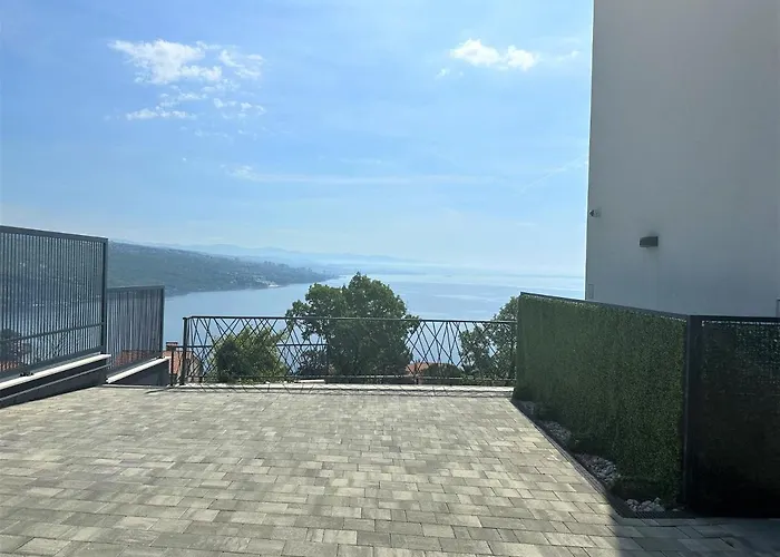 Hillside Volosko Διαμέρισμα *